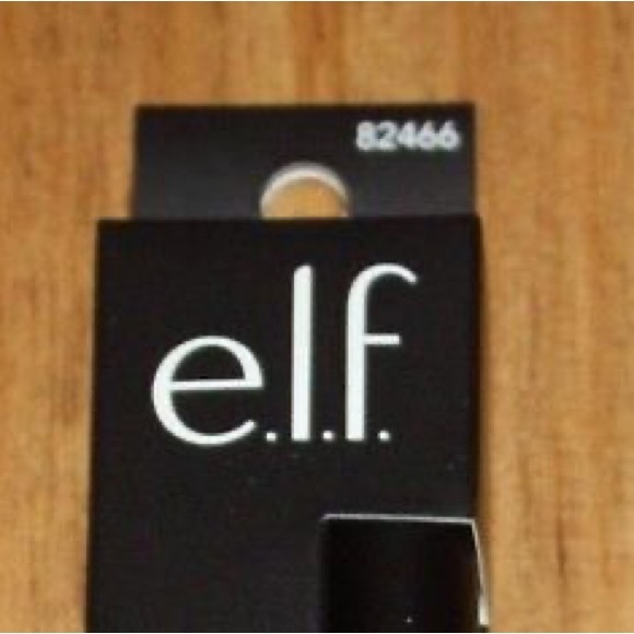 NWT E.L.F. MATTE LIP COLOR IN "RICH RED" TONE #82466 WITH SHARPENER ELF COS - Picture 2 of 6